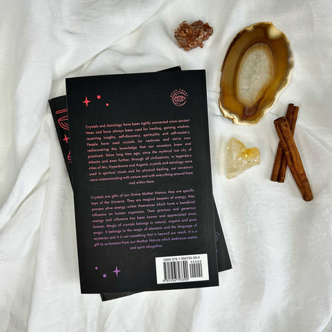 Zodiacs, Crystals, & Moon Rituals